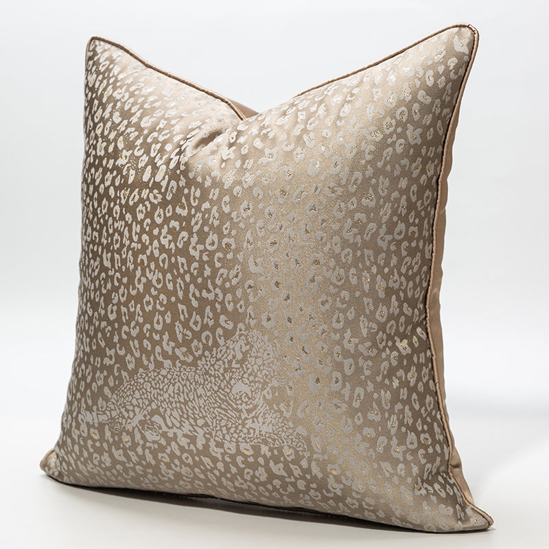 Leopard Taupe och Guld Prydnadskudde