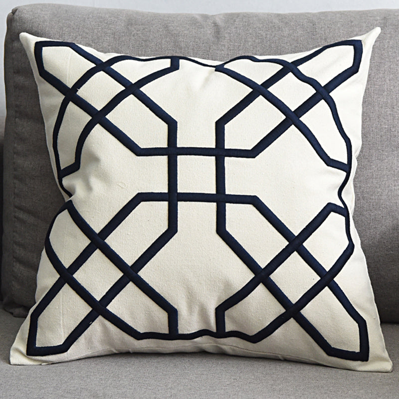 Gemetric Mix Navy Prydnadskudde